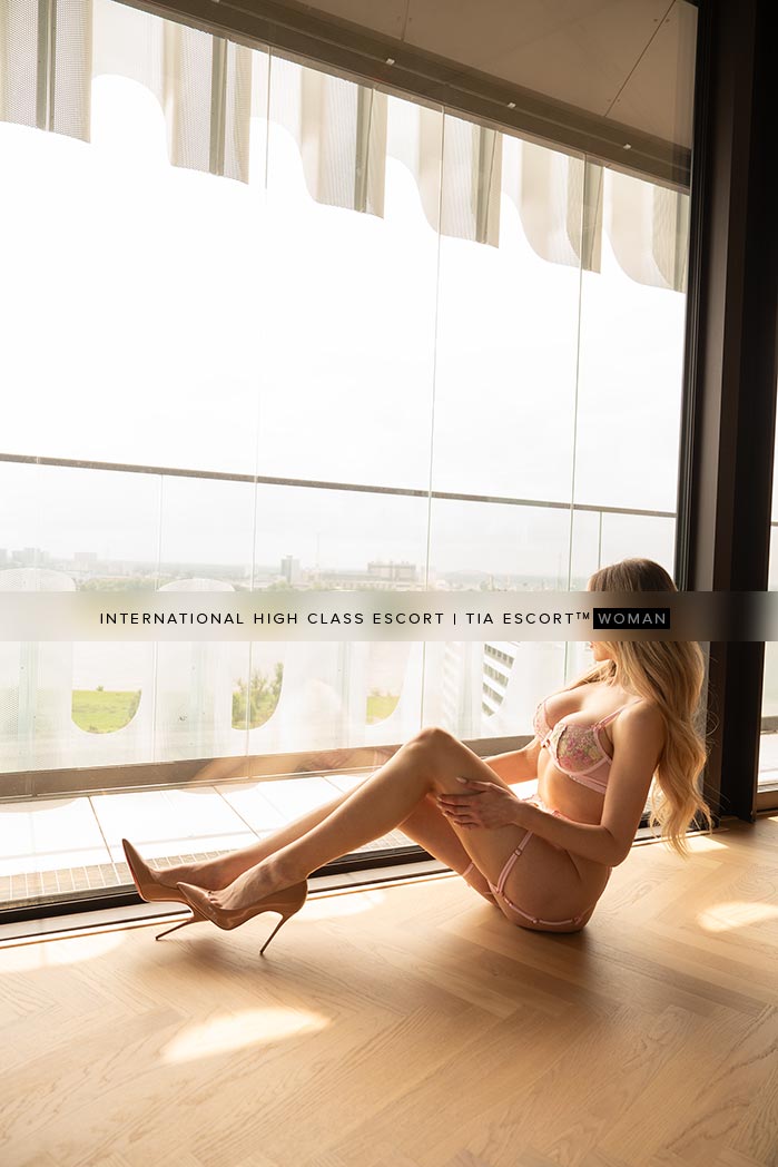 Glamour Escort Berlin - Liliana 11